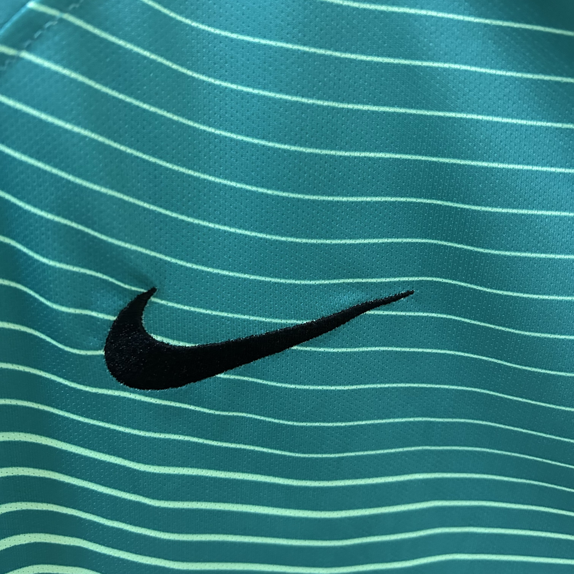 Retro Barcelona Third Kit 16 17